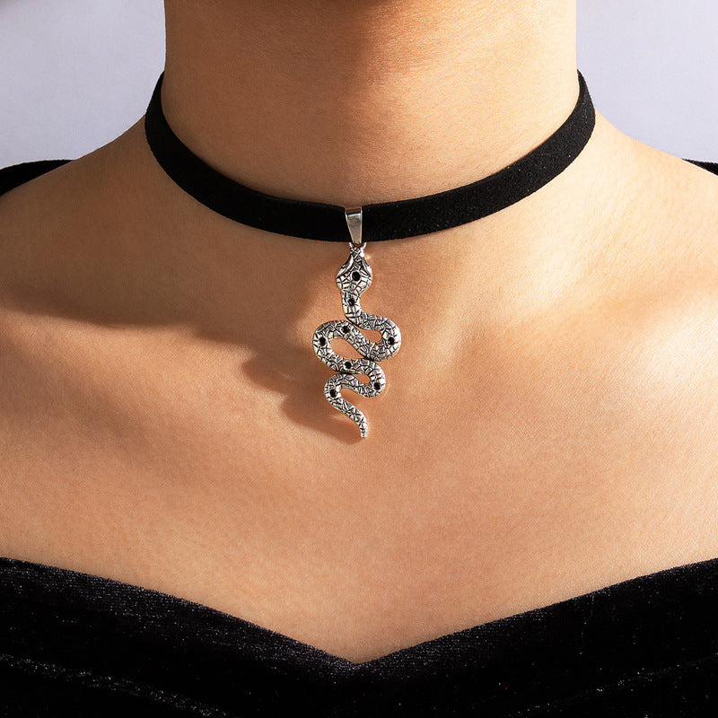 Snake Cobra Chokers Witchy Gothic Grunge Collar Velvet