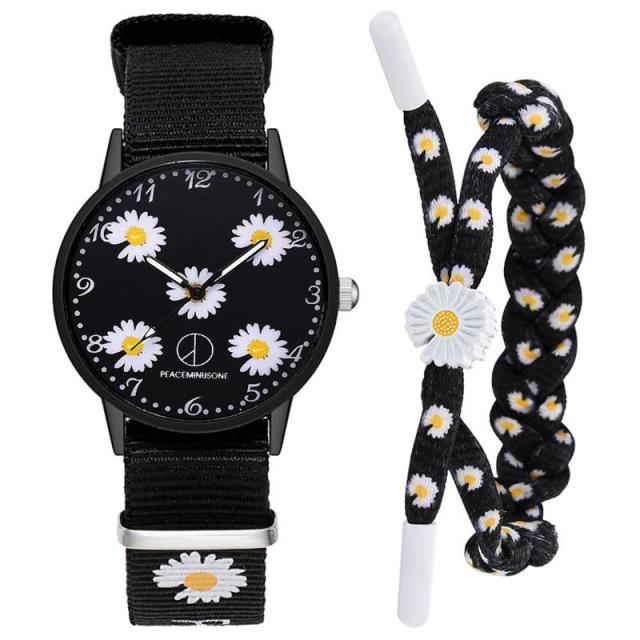 Small Daisy Wrist Watch