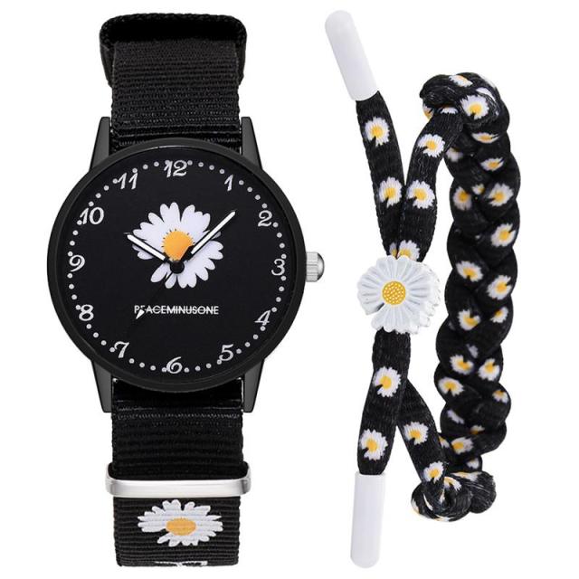 Small Daisy Wrist Watch