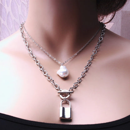 Pearls Geometric Pendants Necklaces