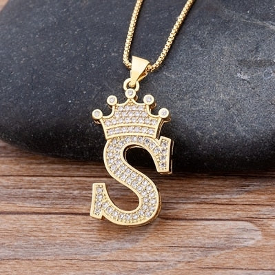 Luxury Copper Zircon A-Z Crown Alphabet Pendant Chain Necklace