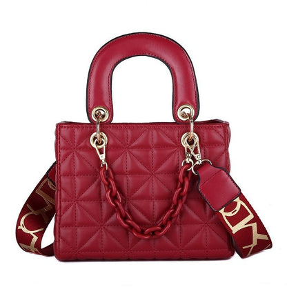 Famous Brand Classic Quilted Design Hand Bag