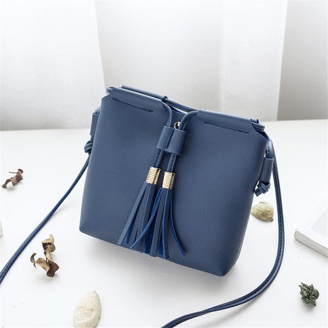 Fashion Tassel Messenger Bag