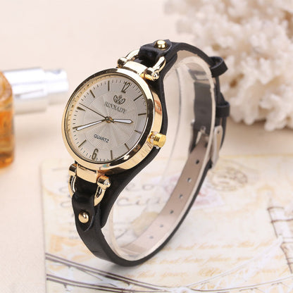 Round Dial Rivet PU Leather Strap watch