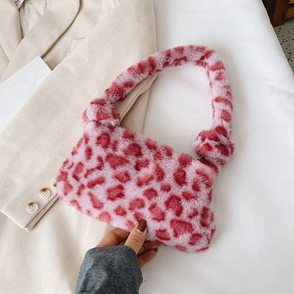 Vintage Heart Pattern Shoulder Bag