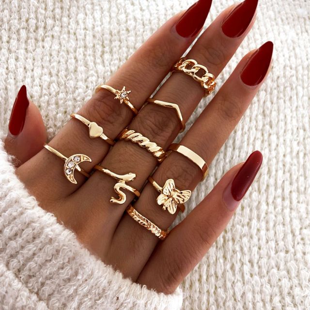 Gold Chain Rings Set