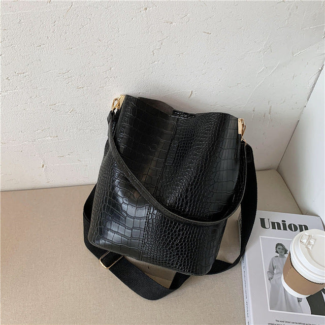 Vintage Crocodile Pattern Cross body Bag