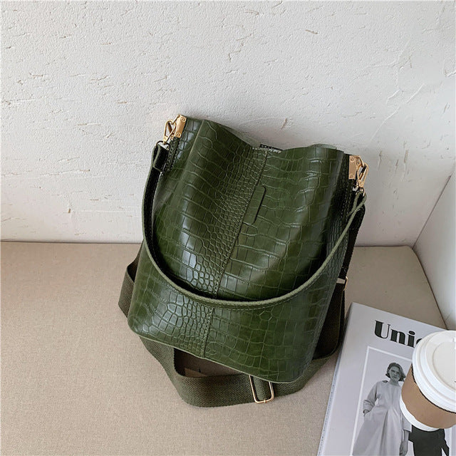 Vintage Crocodile Pattern Cross body Bag