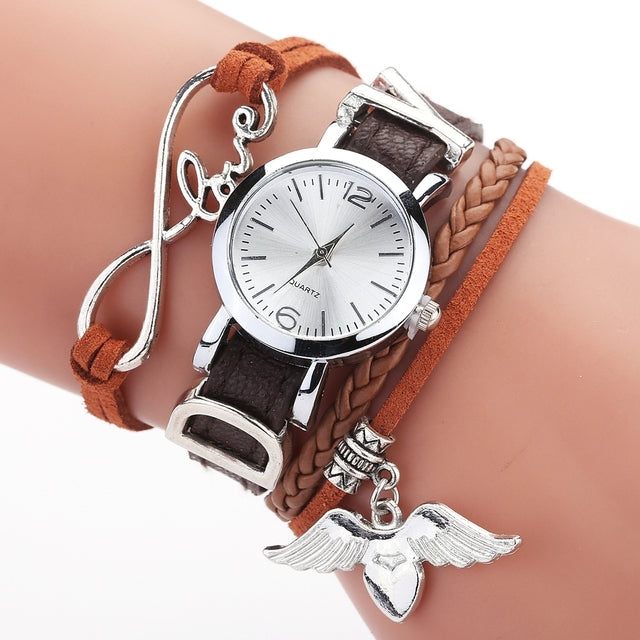 Heart Pendant Bracelet Dress Quartz Watch