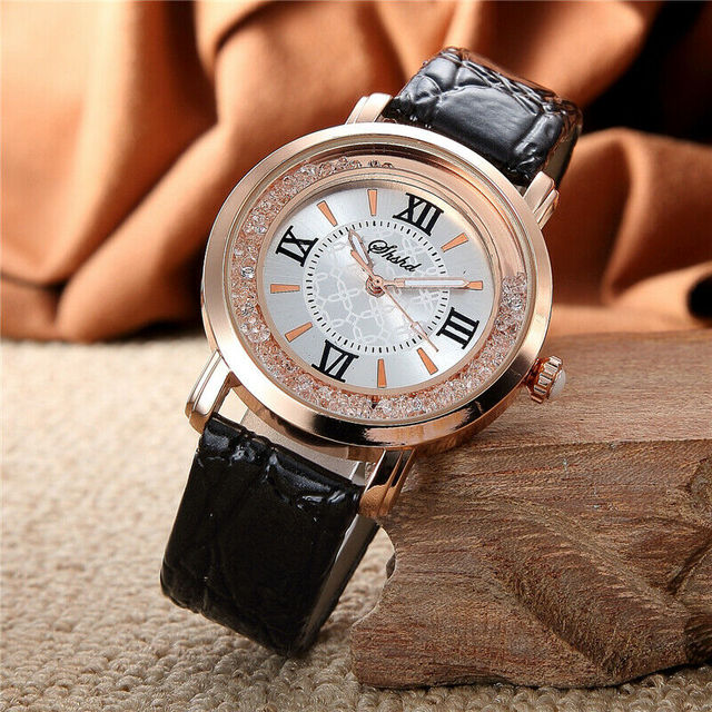 Women Watch Luxury Fashion